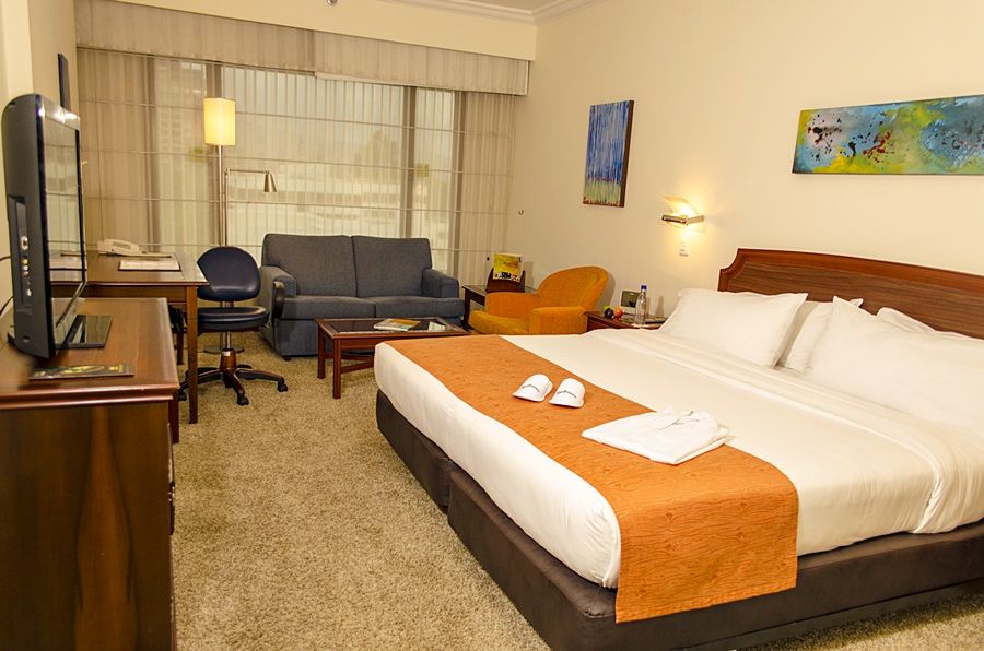 Hotel Nh Cali Royal Zewnętrze zdjęcie