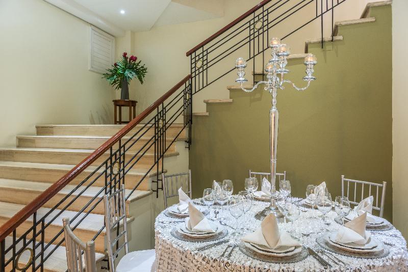 Hotel Nh Cali Royal Zewnętrze zdjęcie
